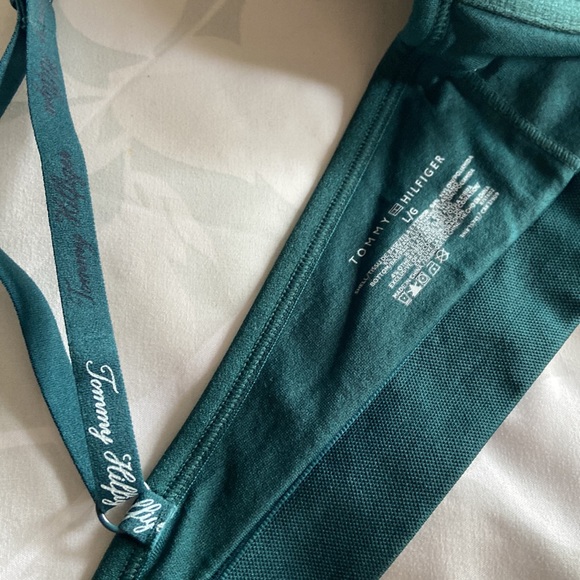 Tommy Hilfiger seamless bralette - size large - Picture 5 of 5